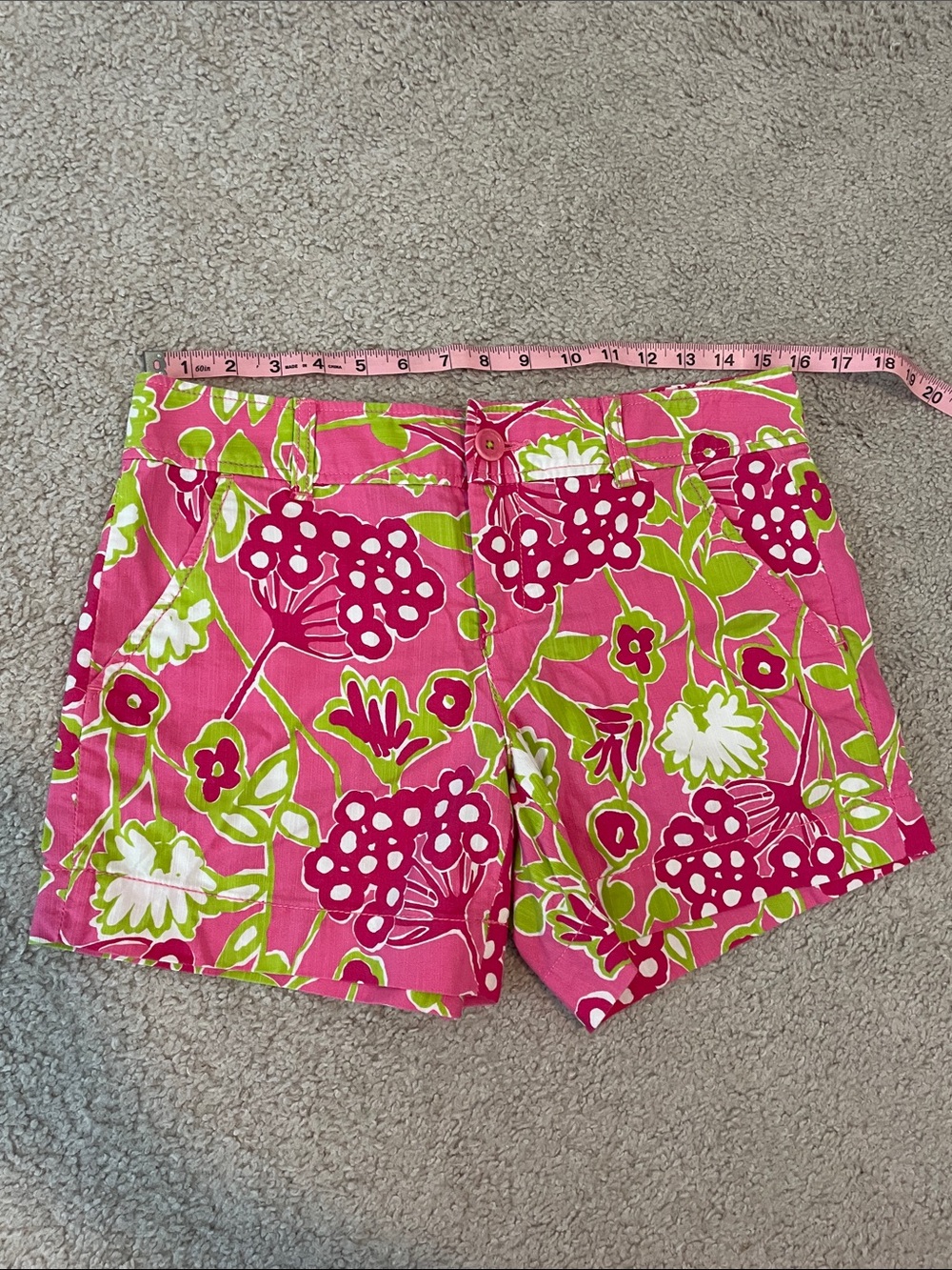 Lilly Pulitzer Originals shorts size 4
